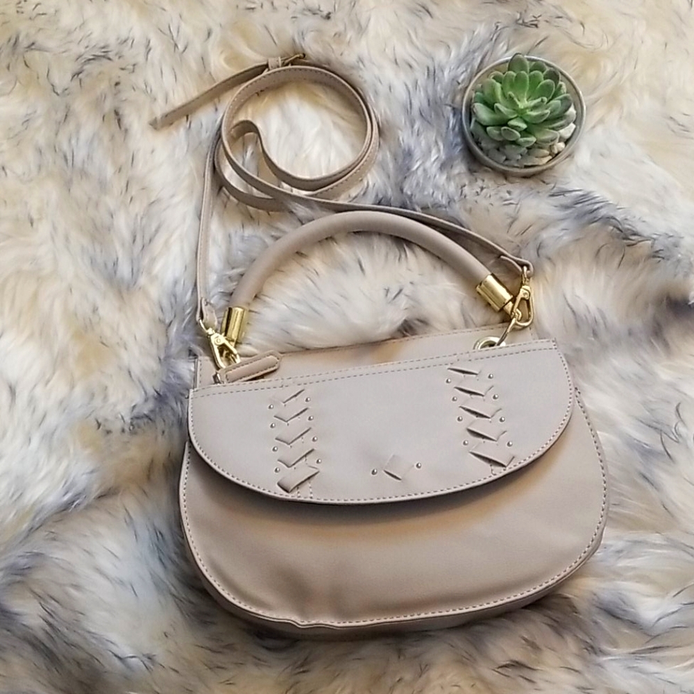 "Pristine and Stylish: Light Gray Danielle Nicole Crossbody Tote"